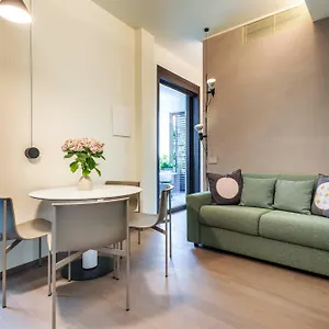Apartment Dhome, Milan