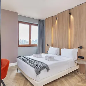 3* מלון Center Duomo