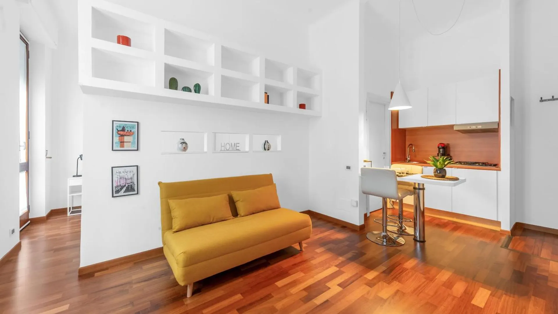 Ce10 -Cenisio City Life Milan Italy
